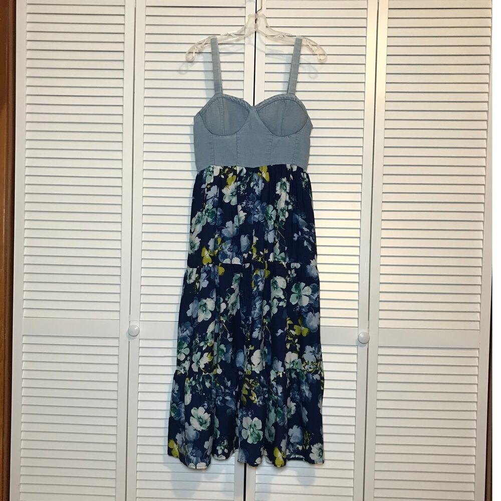 B.O.G. Collective Denim Floral Sweetheart Neck Sleeveless A-line Maxi Dress L